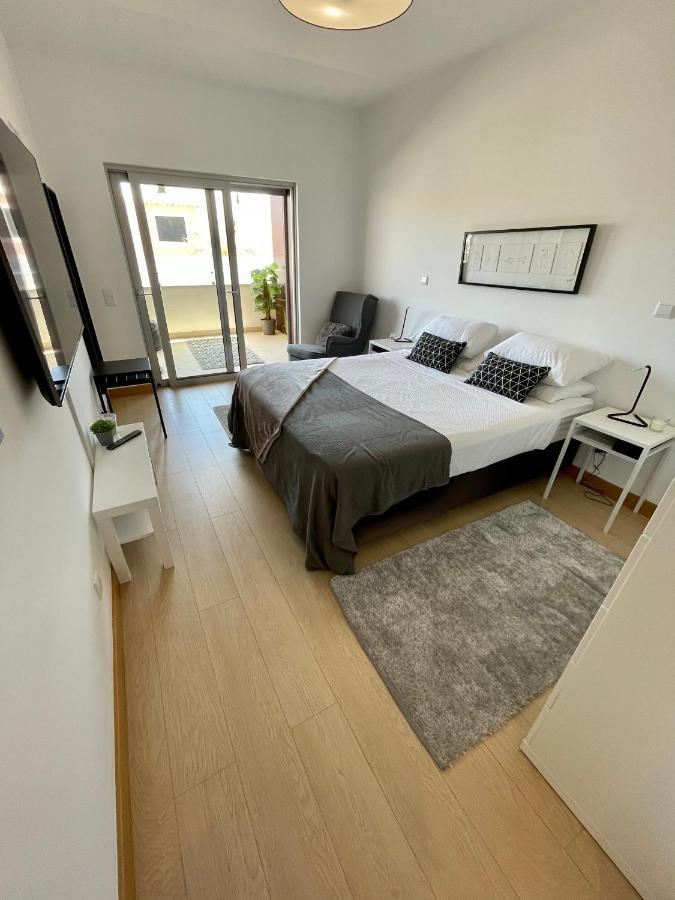 Beach Condo Porto Mos لاغوس المظهر الخارجي الصورة